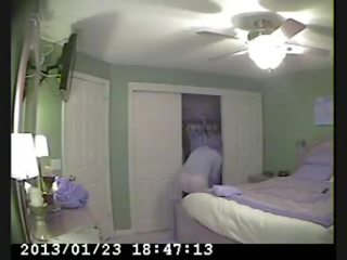 Skjult kamera i seng rom av min mum fanget utmerket onani